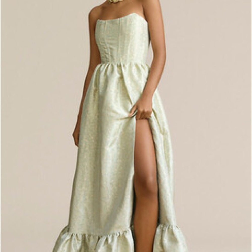 V. CHAPMAN CHARLOTTE STRAPLESS CORSET SIDE-SLIT DRESS in Light Green